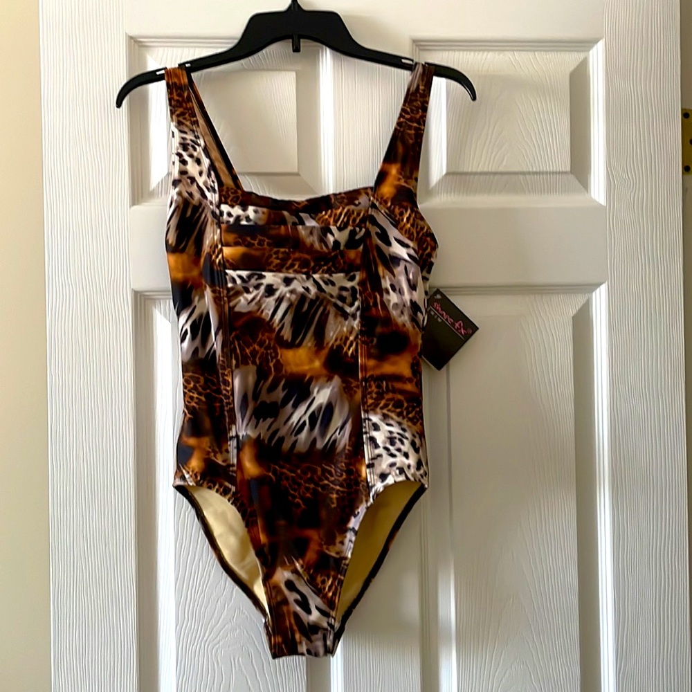 Shape FX One Piece Slimming Swimsuit, Animal  Print, Size 8